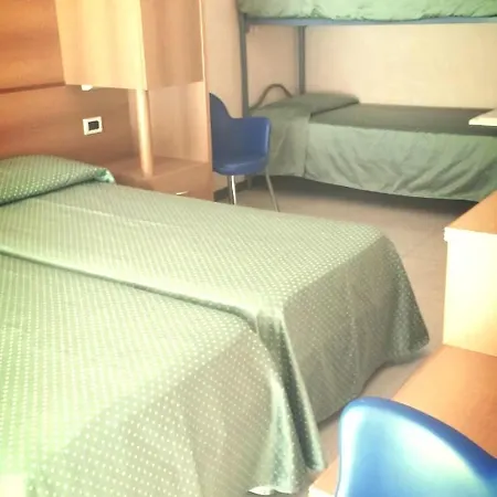 ホテル Nuova Flavia 3*